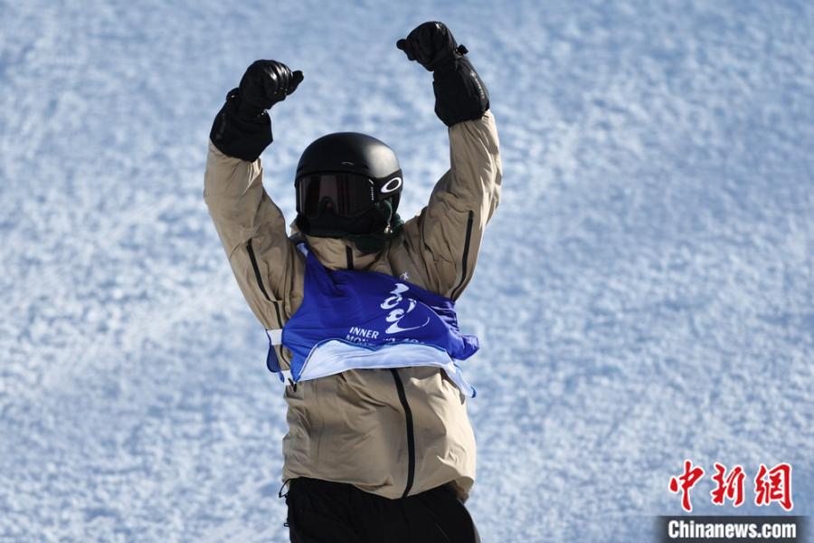 十四冬单板公开组大跳台冠军苏翊鸣：我还是喜