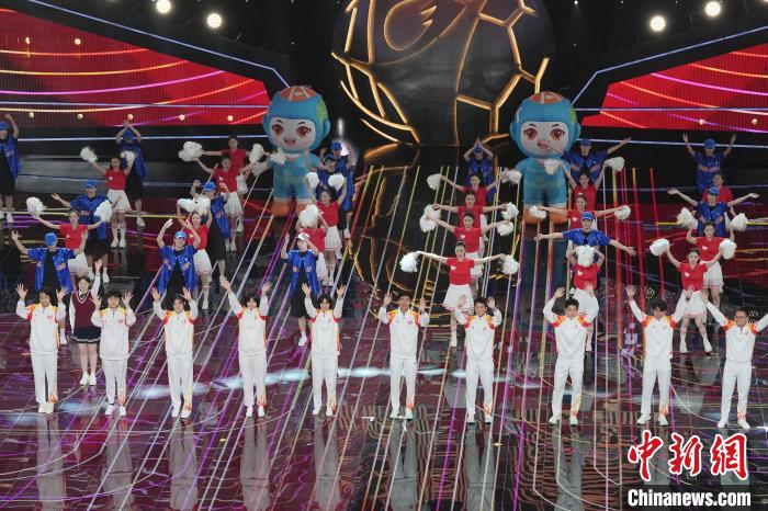 湖南长沙开启第一届全国青少年三大球运动会开