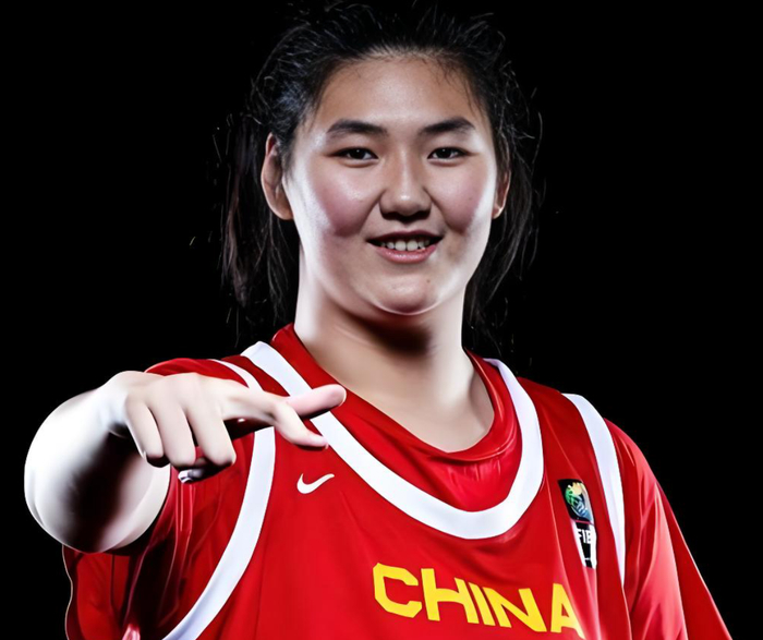 张子宇爆发助中国女篮领先 南苏丹难挡攻势