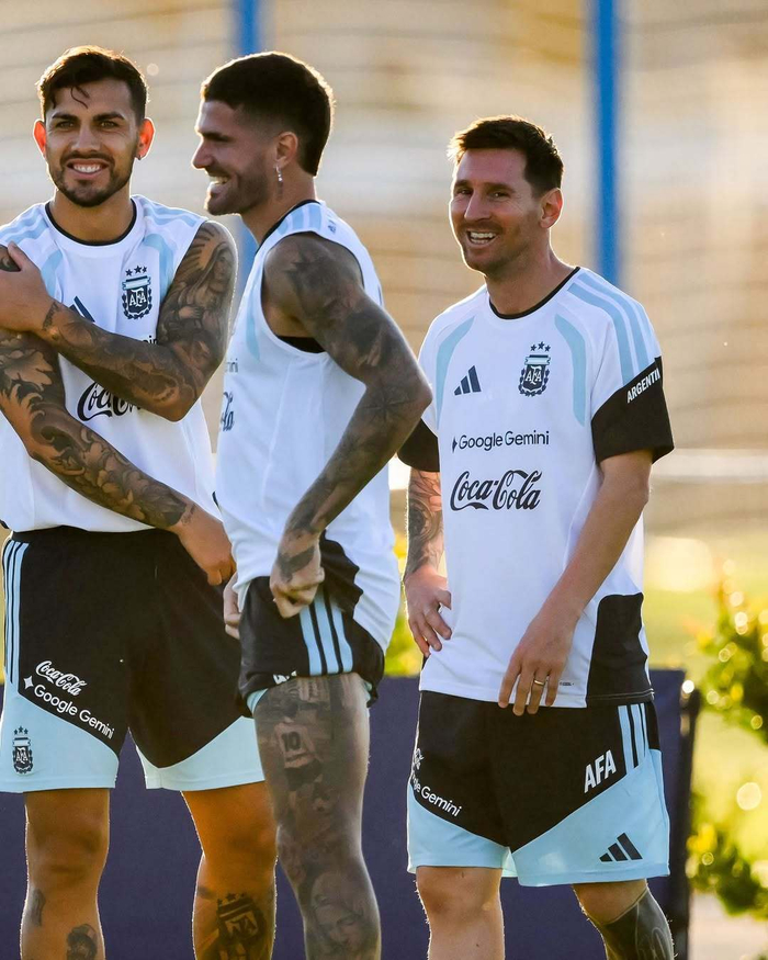 梅西正式加盟阿根廷国家队开启训练备战新征程