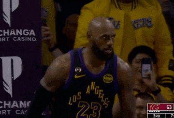 东契奇狂砍42分创湖人队史单月得分纪录 湖人轻